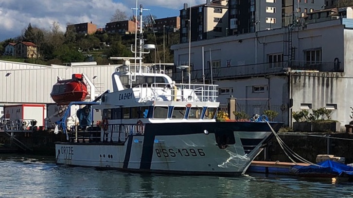 El buque eléctrico Ortze, en Pasaia. (Ingeteam)