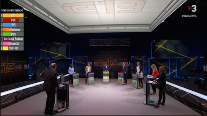 Imagen del debate celebrado esta noche en el plató de TV3. (NAIZ)