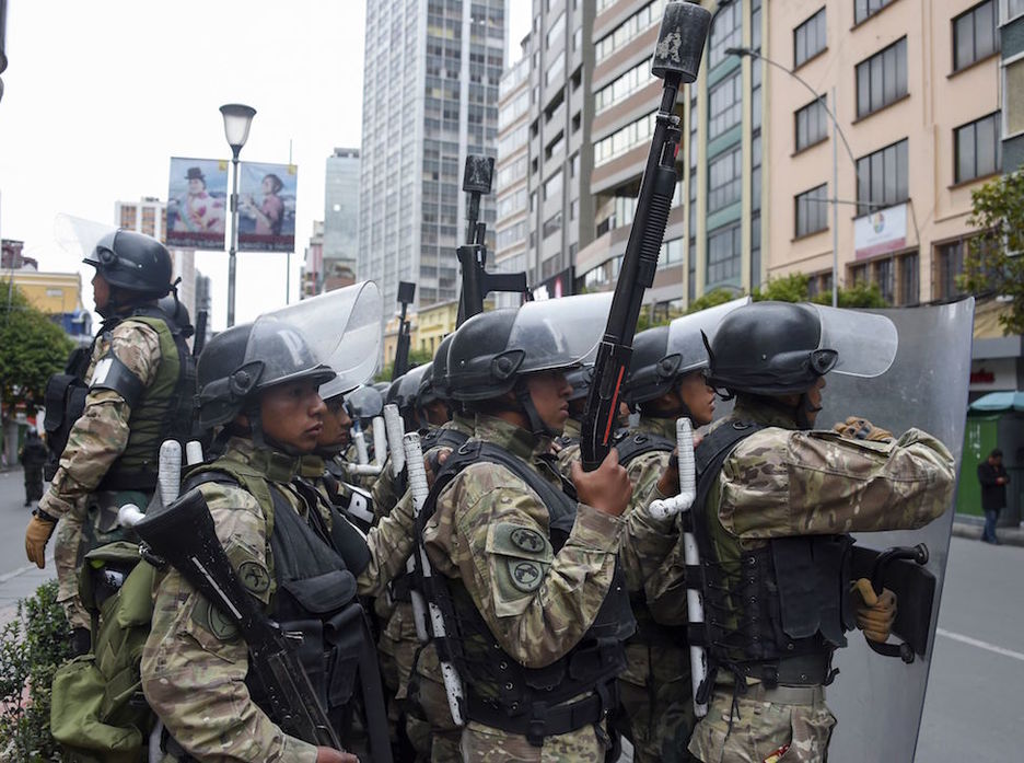 Más militares en La Paz.  (Aizar RALDES/AFP)