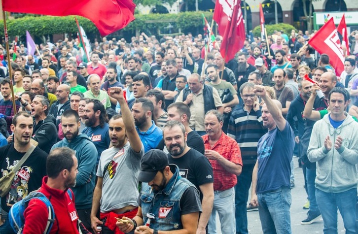 Una de las grandes movilizaciones de las trabajadoras y trabajadores del Metal de Bizkaia, el 20 de junio en Sestao. (Marisol RAMÍREZ/FOKU)