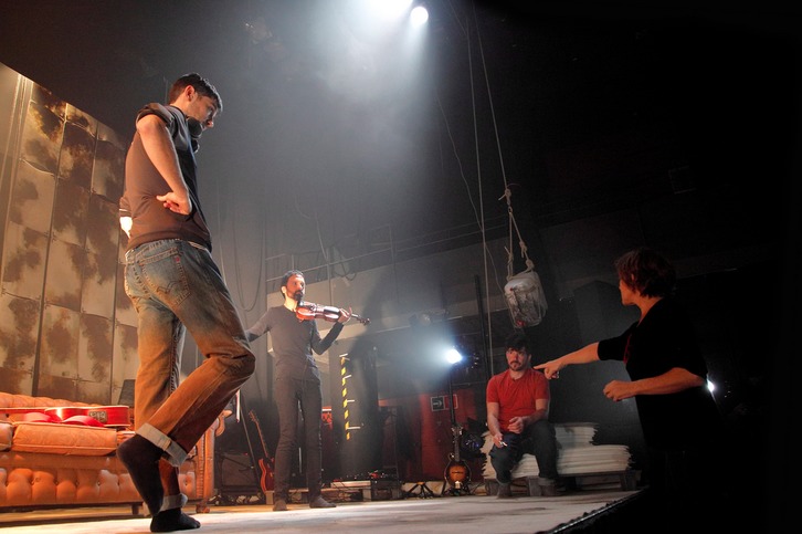 Ikuskizunaren entsegua. (Maialen ANDRES | FOKU)