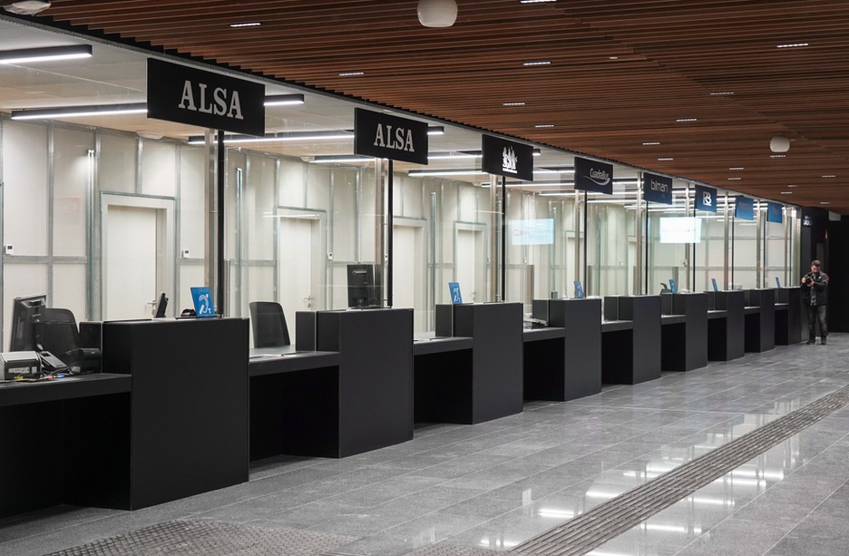 Puestos de las operadoras. Dársenas de Bilbao Intermodal. (Monika DEL VALLE /FOKU). Puestos de las operadoras. Dársenas de Bilbao Intermodal. (Monika DEL VALLE /FOKU).