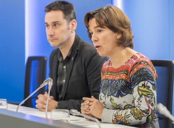 Iker Casanova y Leire Pinedo han profundizado en el contenido del presupuesto. (Juanan RUIZ/FOKU)