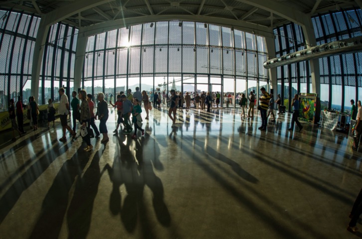 La sala prisma de la quinta planta de Tabakalera. (Jon URBE / FOKU)