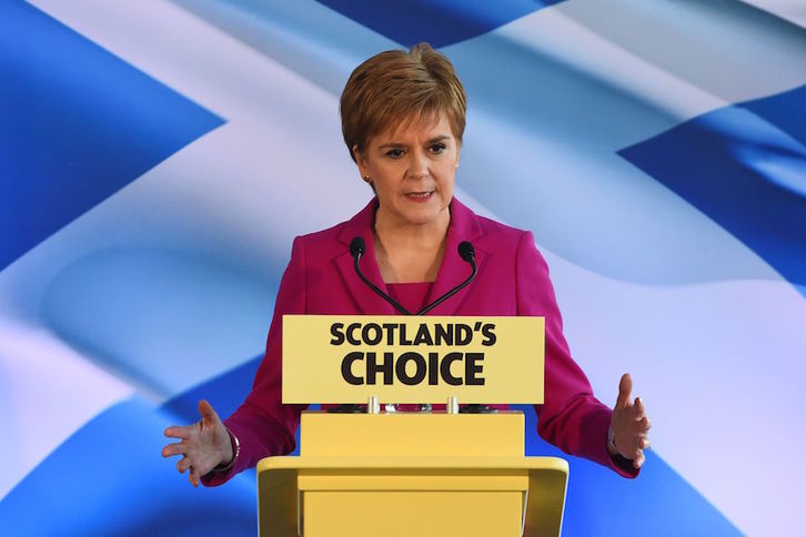 Nicola Sturgeon ha valorado los resultados electorales de ayer. (Andy BUCHANAN / AFP)