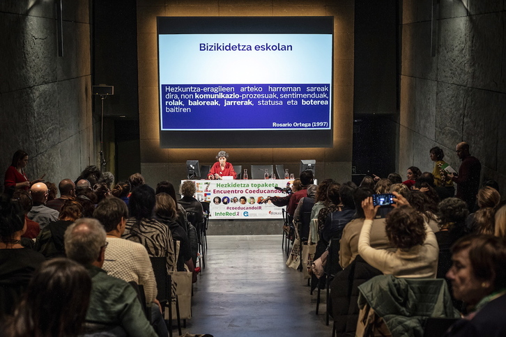 onferencia ‘CoEducando para prevenir las violencias machista’ en la Alhóndiga. (Aritz LOIOLA / FOKU)
