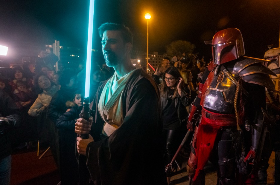 Los personajes de la famosa saga han levantado mucha expectación momentos antes de la proyección. (Jon URBE I FOKU) Los personajes de la famosa saga han levantado mucha expectación momentos antes de la proyección. (Jon URBE I FOKU)