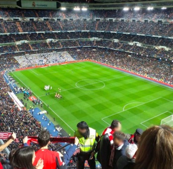 Imagen subida por ICHH a las redes sociales denunciando las bufandas requisadas. (@ICHHarmaila)