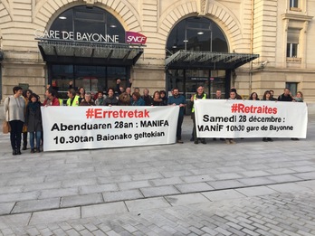 Grebalarien asanbleak mobilizazio berrirako deia egin du Baionan. (Naiz)