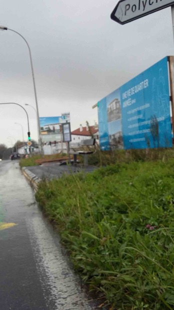 Où sont les trottoirs N