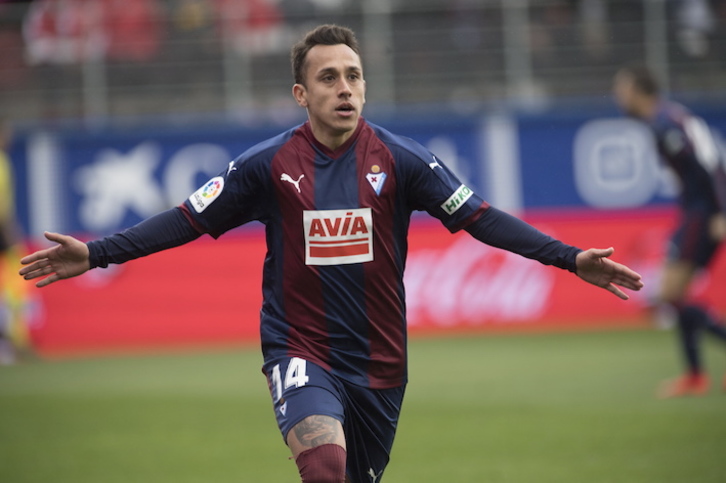 Cumplida su sanción, Orellana vuelve al equipo para jugar la Copa. (Juan Carlos Ruiz/Foku)