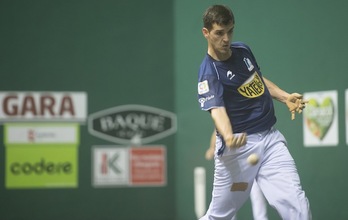 Ladis Galarza se ha venido abajo al final (Jagoba MANTEROLA / FOKU)