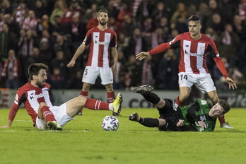Victoria contundente del Athletic ante el Sestao River en Las Llanas. (Juanan RUIZ / FOKU)