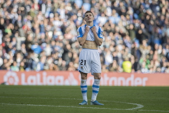 Martin Odegaard se lamenta en el partido contra el Villarreal. (Juan Carlos RUIZ/FOKU)