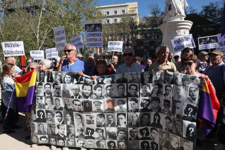 Víctimas del franquismo en Madrid. (J.DANAE/FOKU)