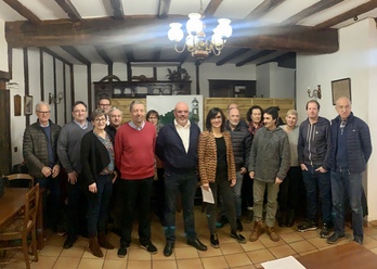 La liste “Ensemble faisons revivre Urrugne”  est compléte, les 33 noms plus les deux suppléants ont été trouvés. ©Iurre Bidegain