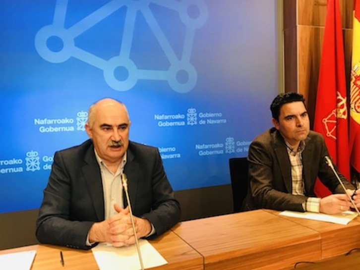 Aierdi y Bayona, dando a conocer la venta del solar de la antigua Superser en Iruñea. (GOBIERNO DE NAFARROA)