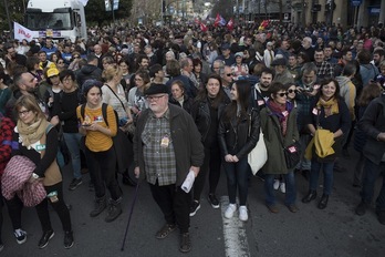 Adin guztietako jendea, elkartuta Donostian. (Juan Carlos RUIZ | FOKU)