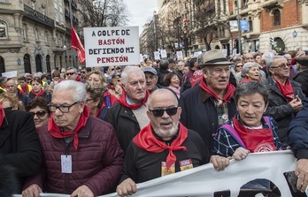 Pensionistas, en la movilización de Bilbo. (Marisol RAMIREZ | FOKU)