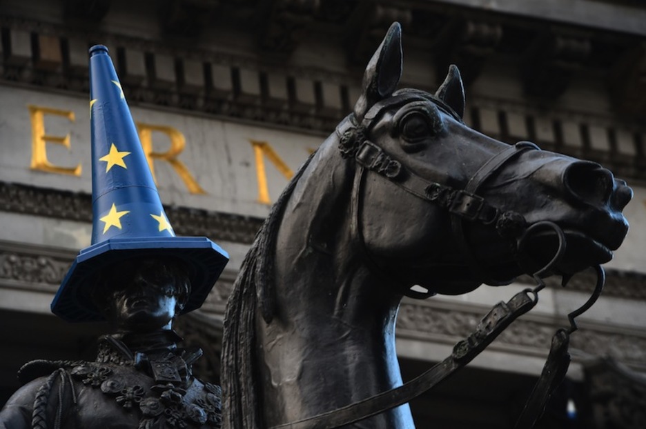 El Duque de Wellington, coronado con la UE en Glasgow. (Andy BUCHANAN | AFP)