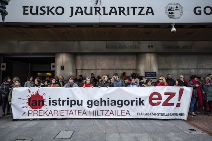 Imagen de archivo de una concentración de denuncia por la siniestralidad laboral. (Aritz LOIOLA/FOKU)