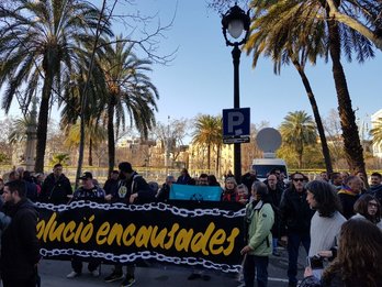 Concentración de apoyo a los CDR encausados. (@AlertaSolidaria)