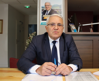 Christian Devèze a officialisé sa candidature à Cambo-les-Bains pour les municipales en mars prochain © Xavier HÉNOCQ