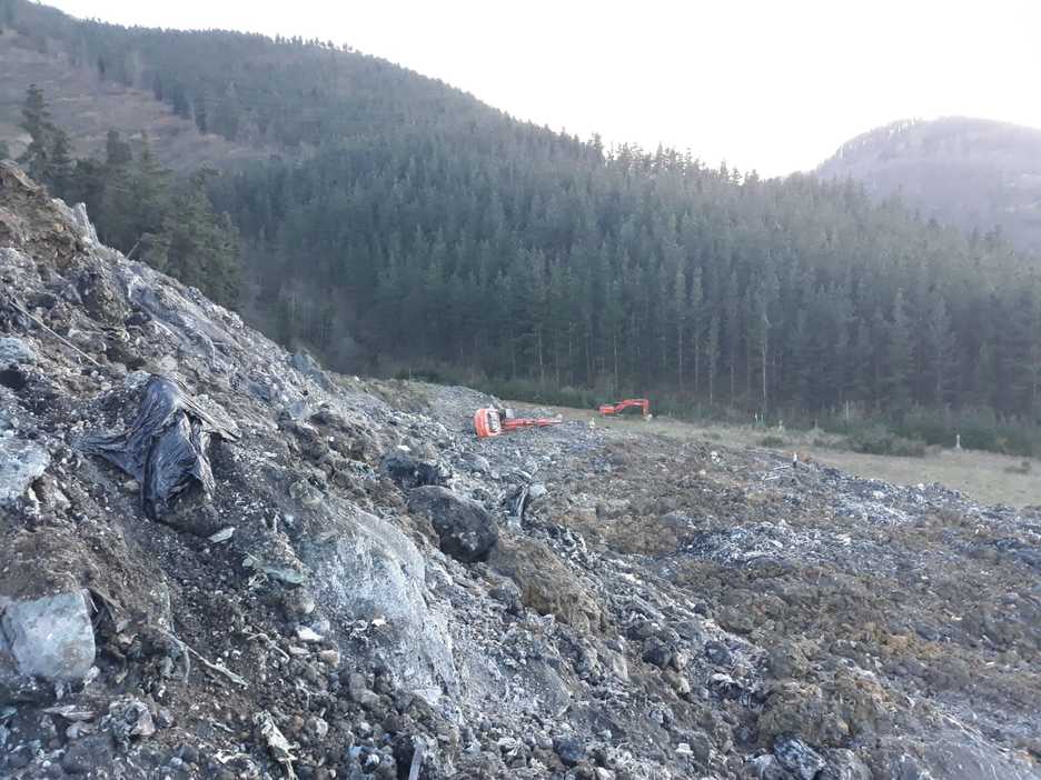 Máquinas traban en el lugar. (@112_SOSDeiak)