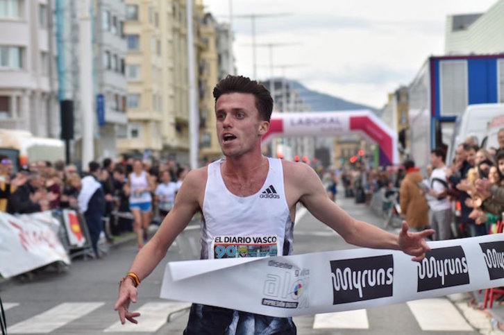 Carlos Mayo ha ganado con un registro sobresaliente. (GIMNÁSTICA ULIA)