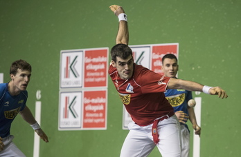 Joseba Ezkurdiak bere erritmoarekin hausti du partida (Jagoba MANTEROLA/FOKU)