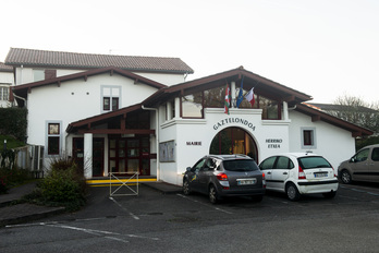 Uztaritzen populakuntza hazkundea 2007tik 2017ra, 5.517 biztalentik 6.822 biztanlera pasa da. ©Guillaume Fauveau