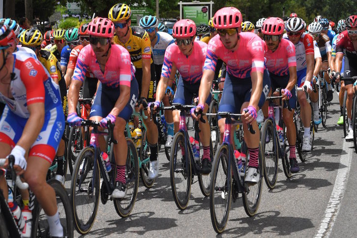 Varios corredores del Education First, en una carrera anterior. (EDUCATION FIRST)