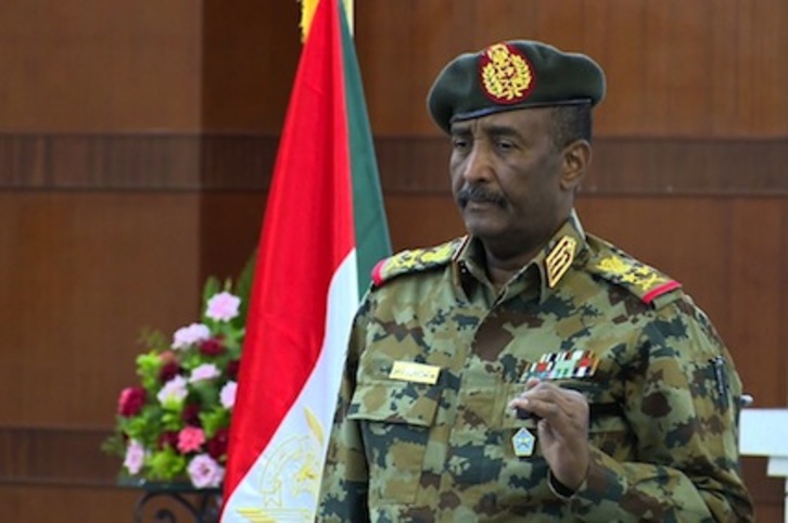 El general Abdel Fattah al-Burhane es el jefe del Gobierno de transición de Sudán. (AFP)
