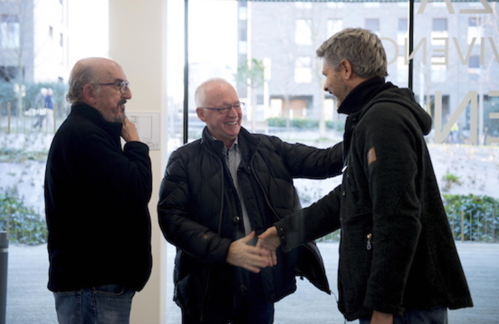 Roures, Azkarraga y Van Den Eyne en Gasteiz. (Raul BOGAJO/FOKU)