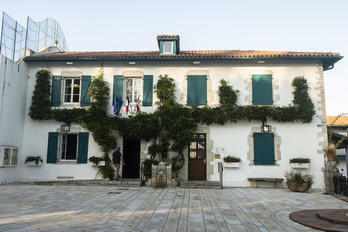 Colo candidat sur la liste de Petit