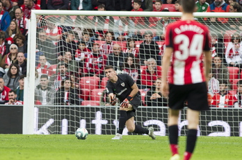 Unai Simón está completando una temporada espectacular en la portería del Athletic. (Monika DEL VALLE / FOKU)