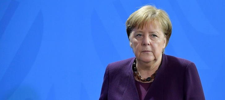 Merkel, compungida tras la matanza. (Thobias SCHWARZ | AFP)