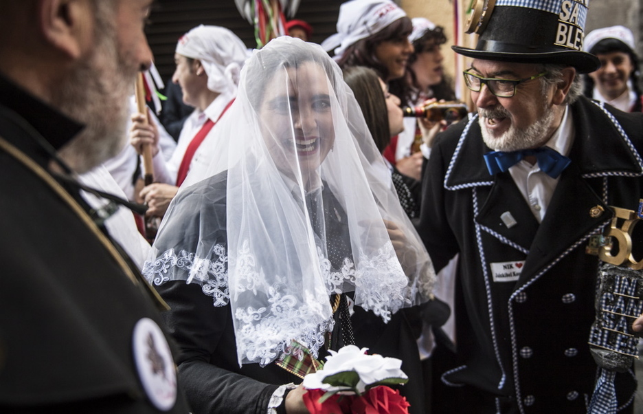 Dotore janzteko aukera badago ere Tolosako inauterietan. (Jagoba MANTEROLA / FOKU)