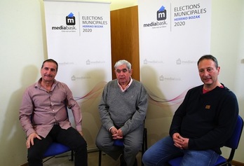 Débat électoral avec les candidats de Saint-Pée. ©Bob EDME