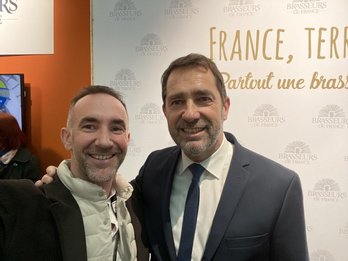 Xabi Harispe avec Christophe Castaner. @harispe_xabi