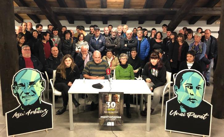 Asteartean agerraldia egin zuten Arrasaten.