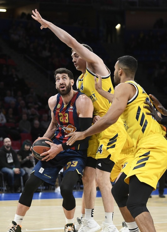 Tornike Shengelia ha sumado 24 puntos y el tapón de la victoria. (Raúl BOGAJO / FOKU)