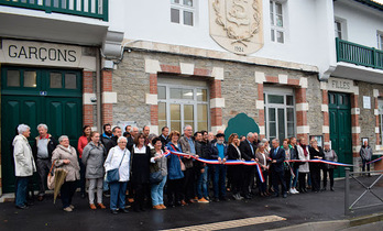 2018an inauguratu zen hiri erdiko eskolan Hendaiako ikastolako bigarren egoitza. (NAIZ) 