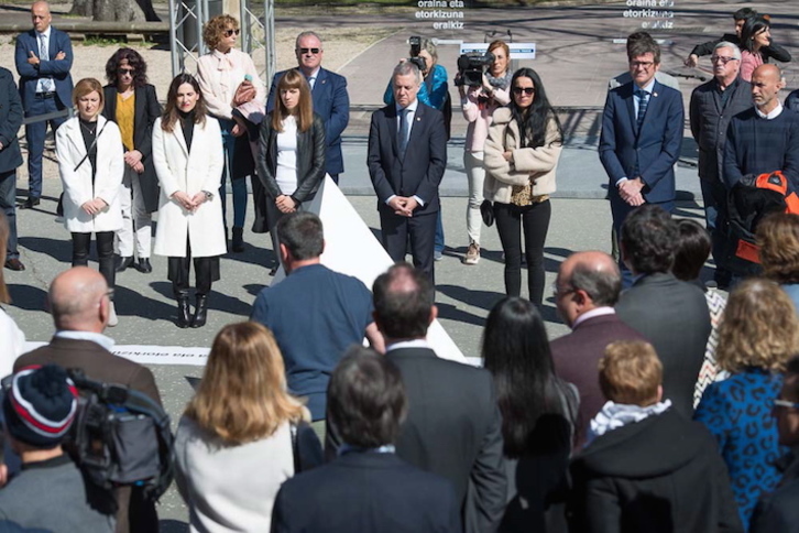 La recomendación de mantener un metro de distancia entre asistentes no se ha cumplido. Tampoco la de evitar el contagio físico. (Raúl BOGAJO/FOKU)