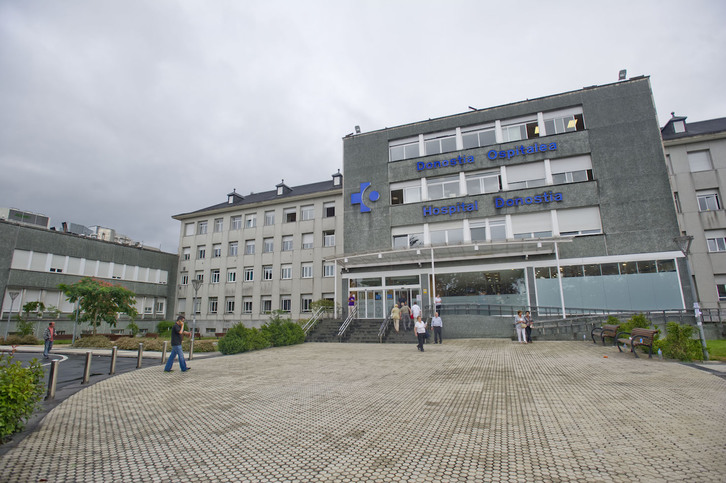 Entrada principal del Hospital Donostia. (Gorka RUBIO I FOKU)