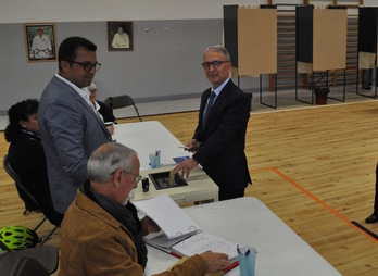 Kotte Ecenarro se retrouve favori au second tour, avec des réserves de voix à gauche. © Goizeder TABERNA