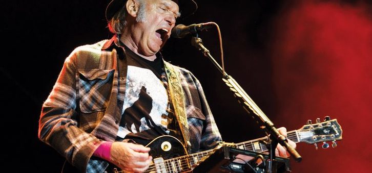 Neil Young realizará una serie de conciertos breves a través de su web. (NAIZ)