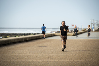Au Pays Basque Sud, il est interdit de faire du sport à l’extérieur. ©Guillaume Fauveau 