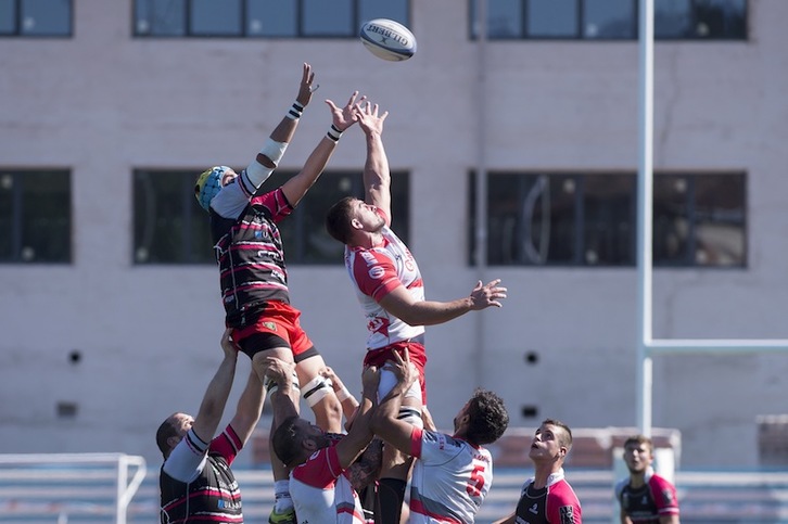 Los clubes han primado la emergencia sanitaria a retomar la competición a toda costa. (Iñigo URIZ / FOKU)