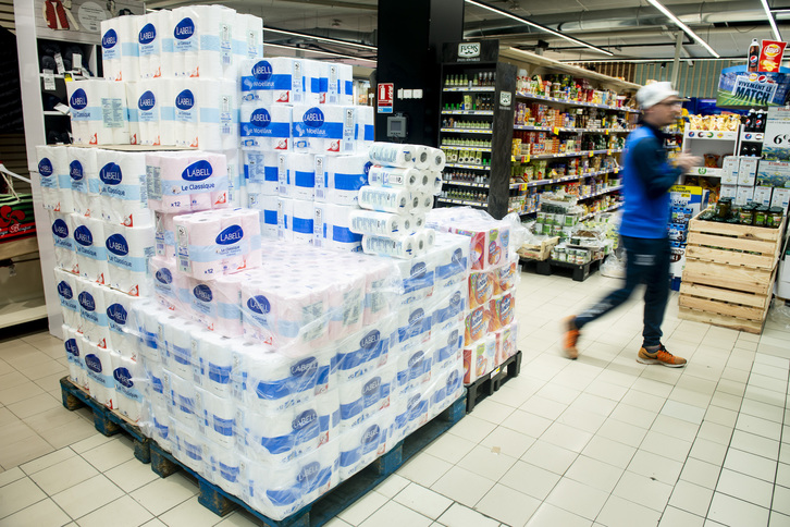 Una gran superfie comercial, en Baiona.( Guillaume FAUVEAU)